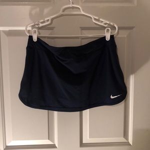 Nike skort. Never worn - no tags.